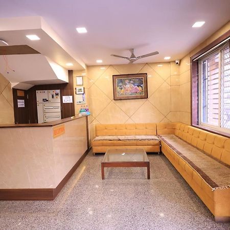 Maruti Group Of Hotels - Shri Naman Nāthdwāra エクステリア 写真