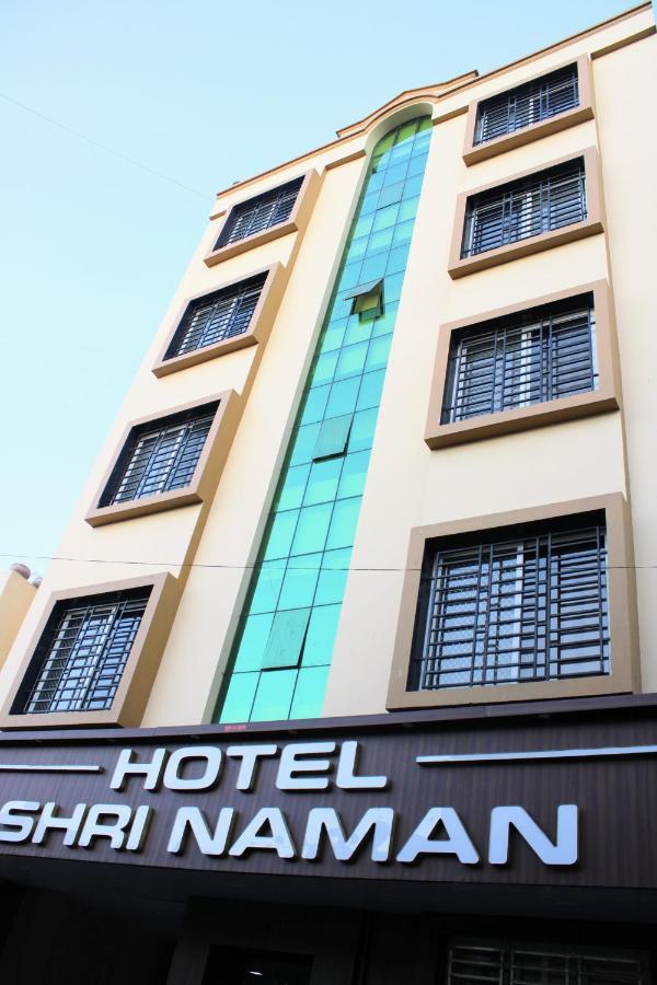 Maruti Group Of Hotels - Shri Naman Nāthdwāra エクステリア 写真